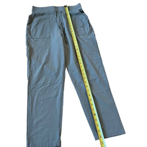 Nike Women's Pants Size Small - Picture 9 of 9